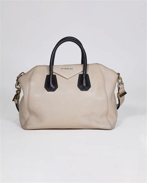 borsa givenchy antigona outlet|givenchy antigona sale.